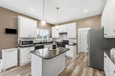 4031 Red Bud Way, Tipp City, OH 45371 - Photo 10