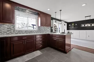 7120 Hardwicke Pl, Butler Twp, OH 45414 - Photo 12