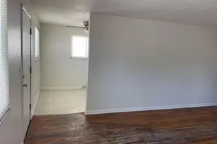 2034 Leo St, Dayton, OH 45404 - Photo 8