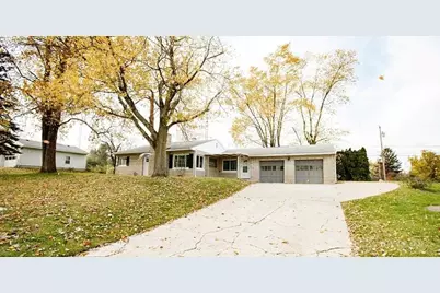 1513 Ridgeway Drive, Springfield, OH 45506 - Photo 1