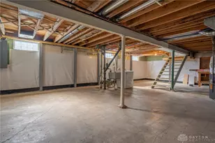 326 N Bromfield Rd, Kettering, OH 45429 - Photo 22