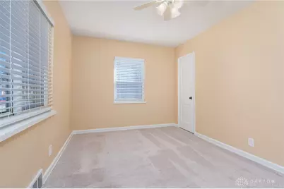 326 N Bromfield Road, Kettering, OH 45429 - Photo 14