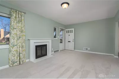 326 N Bromfield Road, Kettering, OH 45429 - Photo 6