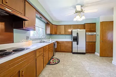 772 Lovetta Drive, Kettering, OH 45429 - Photo 12