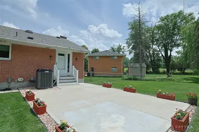 772 Lovetta Drive, Kettering, OH 45429 - Photo 32