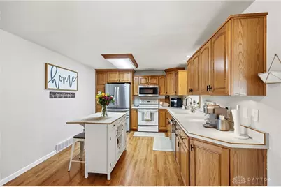 410 Tanglewood Drive, Beavercreek, OH 45440 - Photo 10