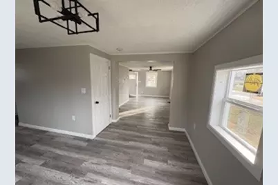 217 E Home Avenue, West Carrollton, OH 45449 - Photo 4