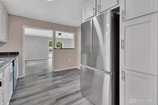 4205 Helton Dr, Middletown, OH 45044 - Photo 8