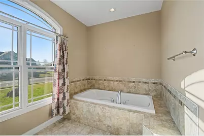 640 Sedgwick Way, Troy, OH 45373 - Photo 32