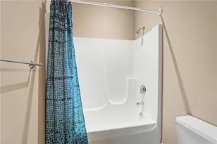 640 Sedgwick Way, Troy, OH 45373 - Photo 40