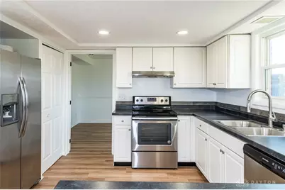 4020 Caprice Road, Englewood, OH 45322 - Photo 20