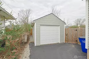 1911 Fauver Ave, Dayton, OH 45420 - Photo 28