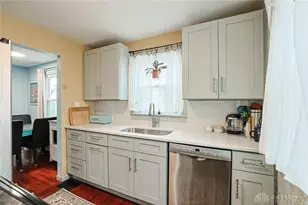 1911 Fauver Ave, Dayton, OH 45420 - Photo 10