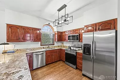 180 Southway Drive, Beavercreek, OH 45440 - Photo 12