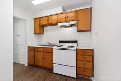 257 Valleyview Drive, Dayton, OH 45405 - Photo 10