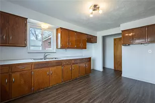 5008 Dinsmore Rd, West Carrollton, OH 45449 - Photo 6