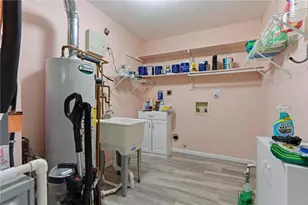 792 Pine Needles Dr, Centerville, OH 45458 - Photo 12