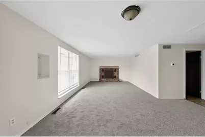 6070 Charlesgate Road, Huber Heights, OH 45424 - Photo 14