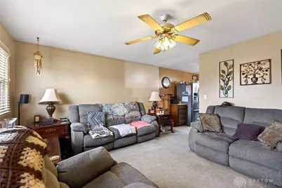 300 Randy Drive, West Carrollton, OH 45449 - Photo 8