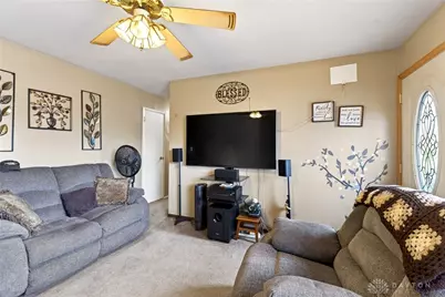 300 Randy Drive, West Carrollton, OH 45449 - Photo 12