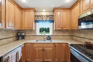 2473 Bryan Ct, Xenia, OH 45385 - Photo 12