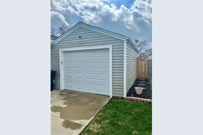 284 N American Boulevard, Vandalia, OH 45377 - Photo 6