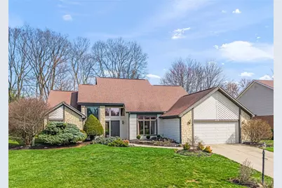 8638 Sycamore Trails Drive, Springboro, OH 45066 - Photo 2