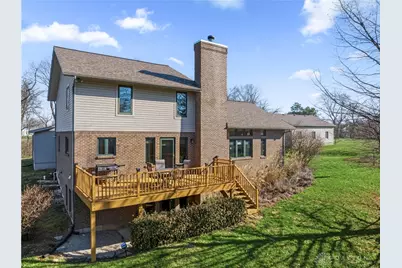 402 Wilson Park Drive, Miamisburg, OH 45342 - Photo 2