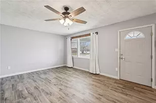 1529 Bowman Dr, Xenia, OH 45385 - Photo 4