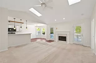 1525 Farrington Dr, Kettering, OH 45420 - Photo 8