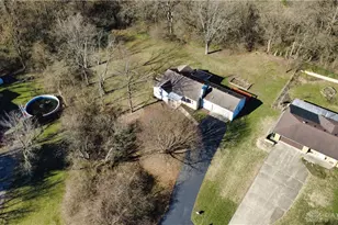 1929 Grange View Dr, Beavercreek, OH 45432 - Photo 6