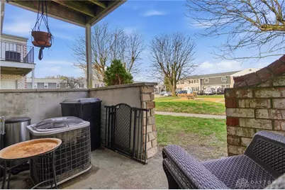 2281 Crew Circle, West Carrollton, OH 45439 - Photo 24