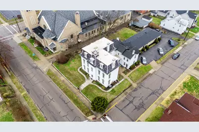 215 E Linden Avenue, Miamisburg, OH 45342 - Photo 2