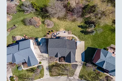 9729 Olde Georgetown Way, Centerville, OH 45458 - Photo 38