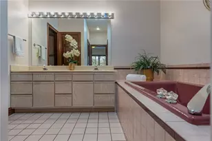 876 Timberlake Ct, Kettering, OH 45429 - Photo 26