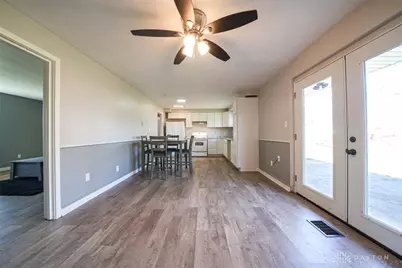 623 Macmillan Drive, Trotwood, OH 45426 - Photo 14