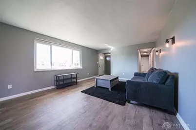 623 Macmillan Drive, Trotwood, OH 45426 - Photo 4