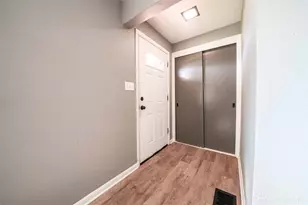 623 Macmillan Dr, Trotwood, OH 45426 - Photo 2