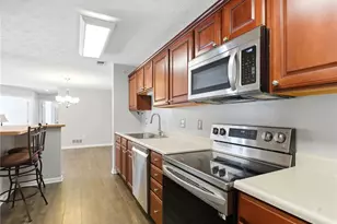 3129 Crestmont Ln, Beavercreek, OH 45431 - Photo 10