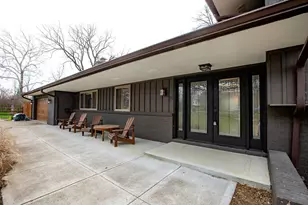 8661 Hide a Way Ln, Washington Twp, OH 45458 - Photo 6