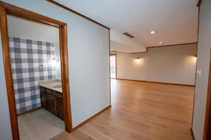 8661 Hide a Way Ln, Washington Twp, OH 45458 - Photo 30