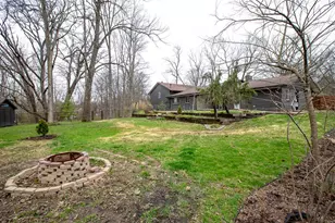 8661 Hide a Way Ln, Washington Twp, OH 45458 - Photo 60