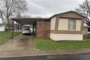 5148 Sierra Cir, Dayton, OH 45414 - Photo 2