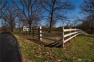 7117 Fishburg Rd, Dayton, OH 45424 - Photo 74