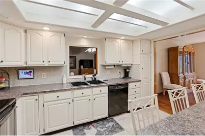 392 Copper Beech Court, Washington Twp, OH 45459 - Photo 10