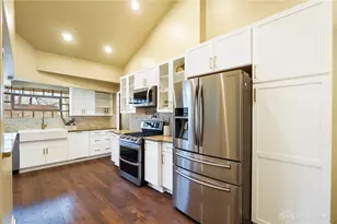 450 Ridgewood Ave, Oakwood, OH 45409 - Photo 18