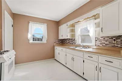 827 Snowhill Boulevard, Springfield, OH 45504 - Photo 12