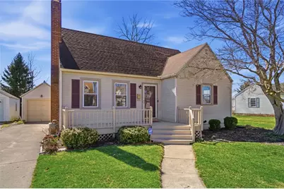 827 Snowhill Boulevard, Springfield, OH 45504 - Photo 2