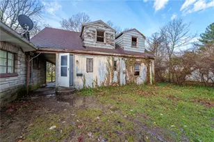 5839 Shaker Rd, Franklin, OH 45005 - Photo 2