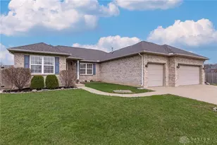 4569 Pimlico Pl, Dayton, OH 45424 - Photo 1